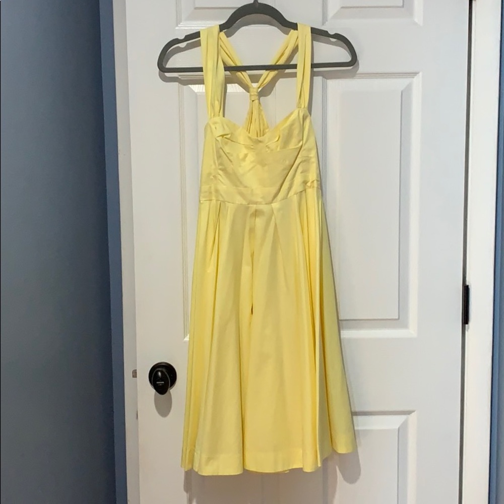 Yellow French Connection Size 2 Flowy Dress